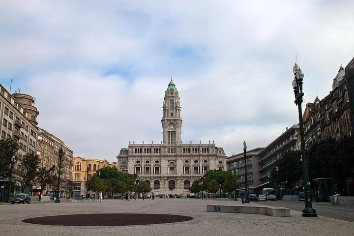 Porto Half-Day Historical Tour with Winery Visit and Tastings