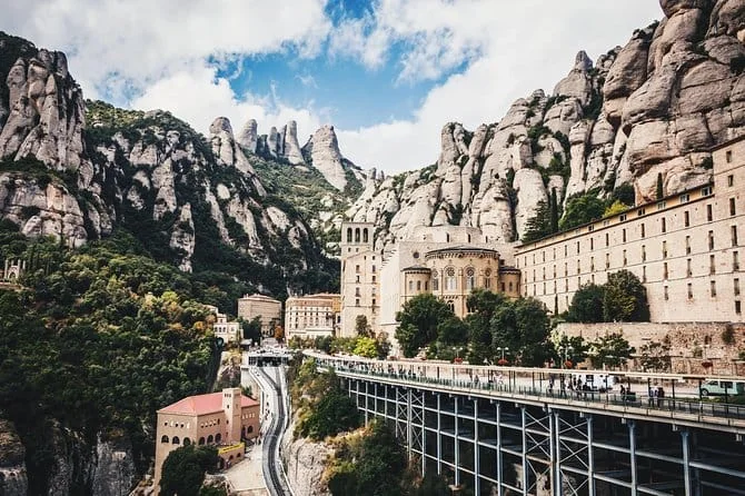 Montserrat half-day tour